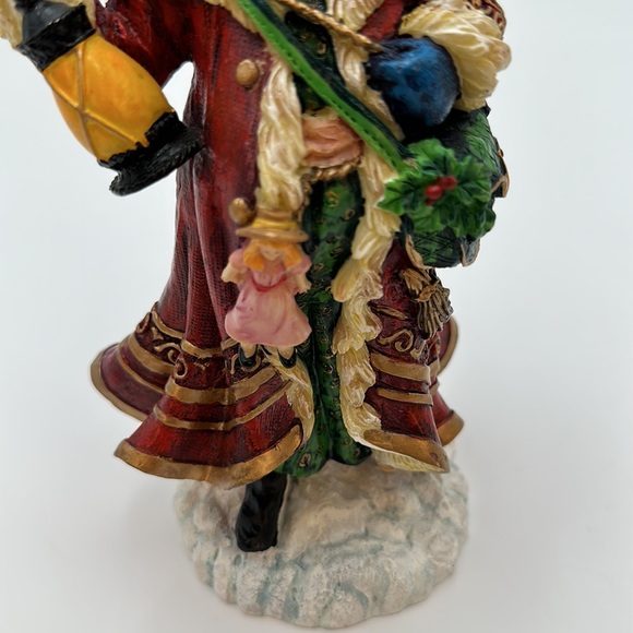 Holiday Expressions Santa Figurine. Vintage 1998 Resin Santa with Bag of Toys - Picture 12 of 16